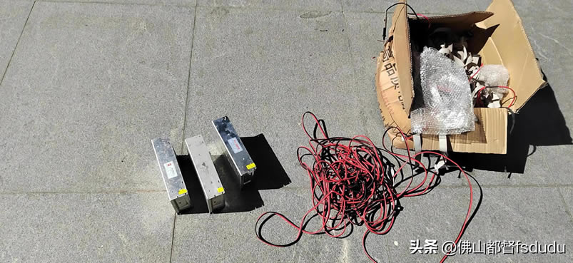 LED�����W�q�����������������һ�Wһ�W�Зl�y���Ͻ�Q����