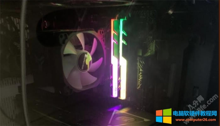 電腦睡眠待機內(nèi)存條燈還亮解決方法1