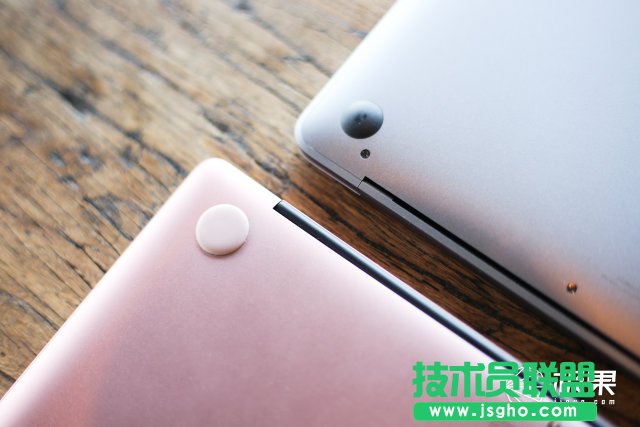 �A��MateBook X���O��MacBook�Ă��ð��������u�y