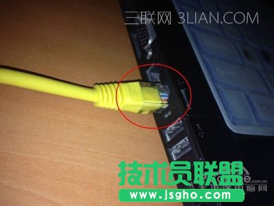 用戶(hù)名以及密碼可在設(shè)備后邊找到