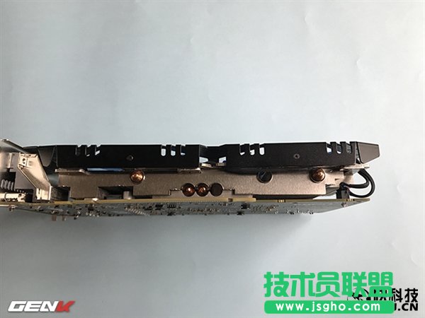 AMD RX 570�@����(sh��)�����أ�����Ҏ(gu��)��й¶