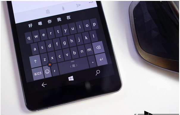 11�NWin10 Mobile�I�Pʹ�ü����������ݔ��Ч��